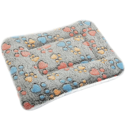 Flannel Thickened Dog Bed Mat Soft Pet Sleeping Mat for Dogs Cats Winter Warm Pet Blanket